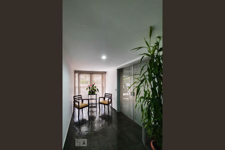 Studio à venda com 30m², 1 quarto e 1 vagaHall