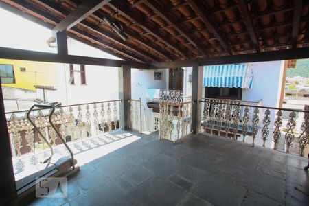 Casa à venda com 365m², 4 quartos e 3 vagasChurrasqueira