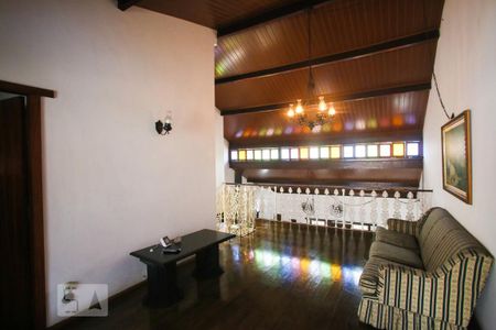 Casa à venda com 365m², 4 quartos e 3 vagasSalão superior