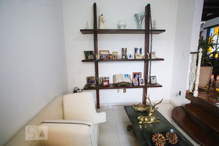 Sala de Leitura de casa à venda com 4 quartos, 365m² em Taquara, Rio de Janeiro