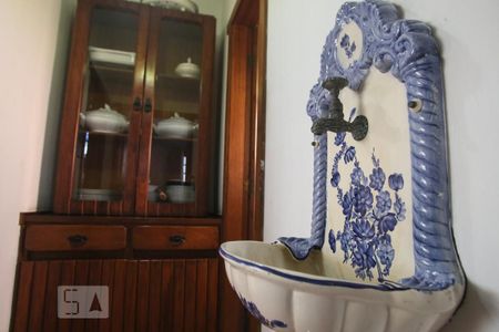 Casa à venda com 365m², 4 quartos e 3 vagasCorredor do Lavabo