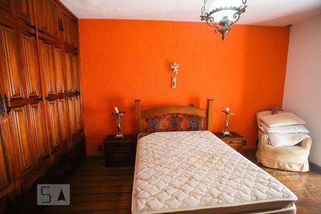 Casa à venda com 365m², 4 quartos e 3 vagasQuarto Suíte