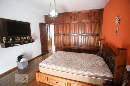 Casa à venda com 365m², 4 quartos e 3 vagasQuarto Suíte