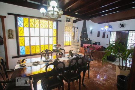 Casa à venda com 365m², 4 quartos e 3 vagasSala de Jantar