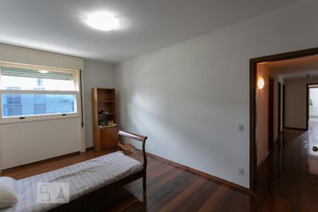 Apartamento à venda com 400m², 4 quartos e 3 vagasSuíte 1