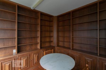 Apartamento à venda com 400m², 4 quartos e 3 vagasEscritório