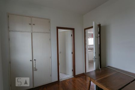 Apartamento à venda com 400m², 4 quartos e 3 vagasQuarto de Serviço