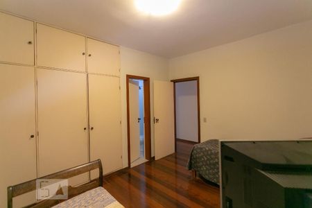 Apartamento à venda com 400m², 4 quartos e 3 vagasSuíte 2