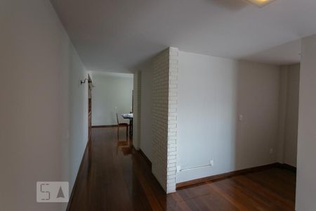Apartamento à venda com 400m², 4 quartos e 3 vagasCorredor