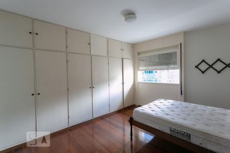 Apartamento à venda com 400m², 4 quartos e 3 vagasSuíte 4