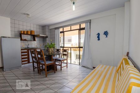 Sala de apartamento para alugar com 1 quarto, 40m² em Cachoeira do Bom Jesus, Florianópolis