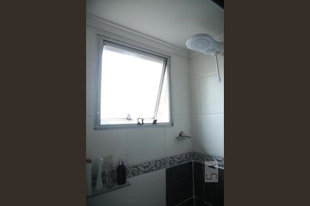 Casa de condomínio à venda com 55m², 2 quartos e 1 vagaBanheiro