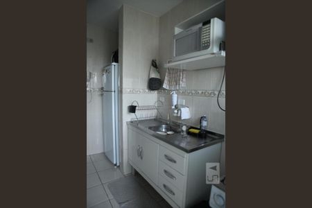 Casa de condomínio à venda com 55m², 2 quartos e 1 vagaCozinha