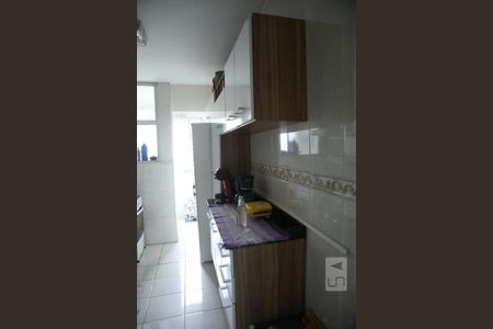 Casa de condomínio à venda com 55m², 2 quartos e 1 vagaBanheiro