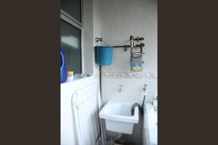 Casa de condomínio à venda com 55m², 2 quartos e 1 vagaÁrea de Serviço