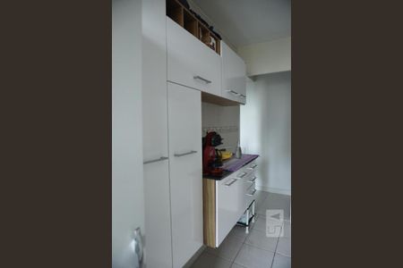 Casa de condomínio à venda com 55m², 2 quartos e 1 vagaCozinha