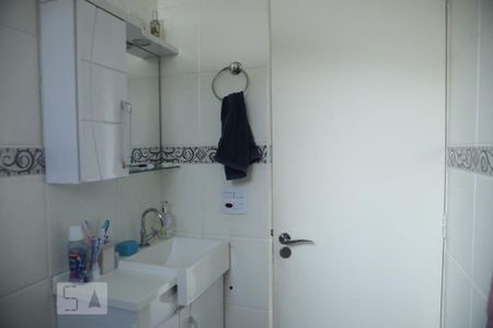 Casa de condomínio à venda com 55m², 2 quartos e 1 vagaBanheiro