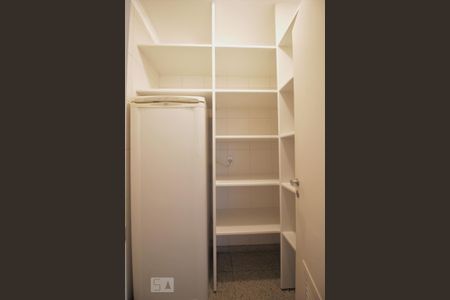 Apartamento para alugar com 370m², 4 quartos e 5 vagasDespensa