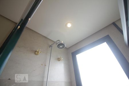 Apartamento para alugar com 370m², 4 quartos e 5 vagasChuveiro