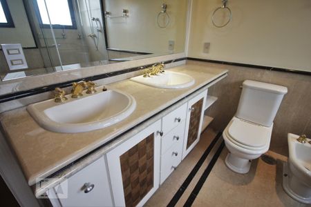 Apartamento para alugar com 370m², 4 quartos e 5 vagasPia