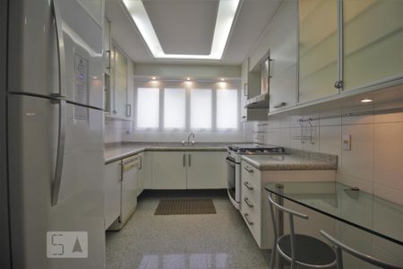 Apartamento para alugar com 370m², 4 quartos e 5 vagasCozinha