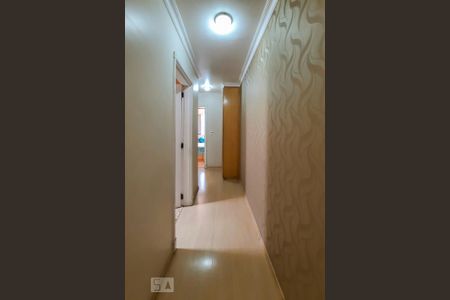 Casa à venda com 250m², 3 quartos e 4 vagasCorredor