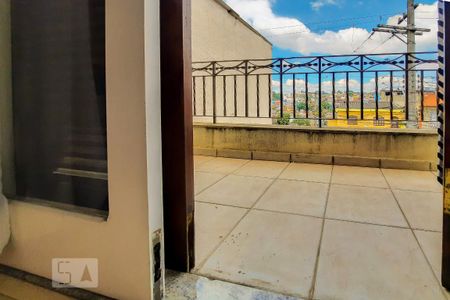 Casa à venda com 250m², 3 quartos e 4 vagasVaranda da Suíte