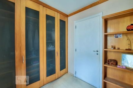 Casa à venda com 250m², 3 quartos e 4 vagasQuarto 2