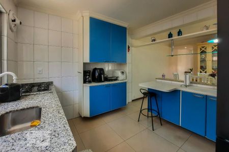 Casa à venda com 250m², 3 quartos e 4 vagasCozinha
