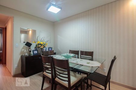 Sala  de apartamento para alugar com 3 quartos, 87m² em Vila Bertioga, São Paulo