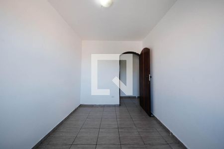 Quarto 2 de casa para alugar com 4 quartos, 230m² em Vila Nhocune, São Paulo