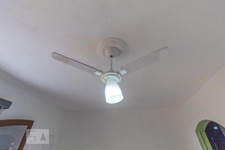 Casa à venda com 230m², 4 quartos e 2 vagas Casa à venda com 230m², 4 quartos e 2 vagasSuíte 1