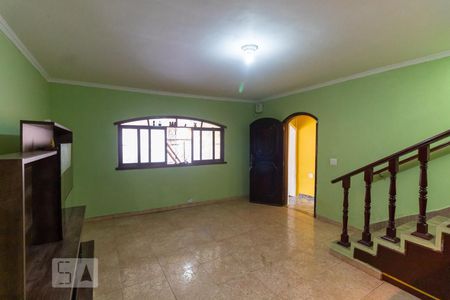 Casa à venda com 230m², 4 quartos e 2 vagas Casa à venda com 230m², 4 quartos e 2 vagasSala