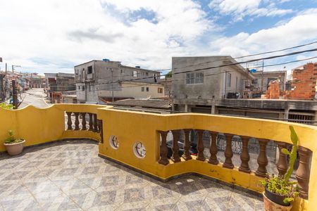 Casa à venda com 230m², 4 quartos e 2 vagas Casa à venda com 230m², 4 quartos e 2 vagasSacada