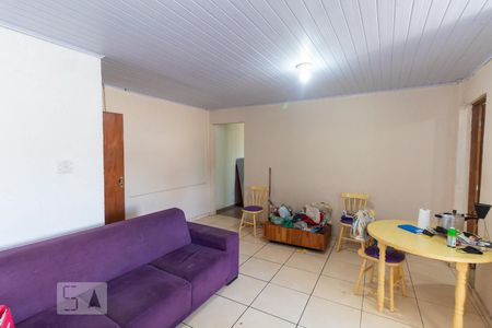 Casa à venda com 230m², 4 quartos e 2 vagas Casa à venda com 230m², 4 quartos e 2 vagasSala/Cozinha