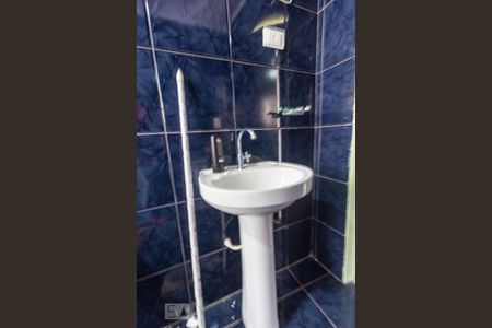 Casa à venda com 230m², 4 quartos e 2 vagas Casa à venda com 230m², 4 quartos e 2 vagasBanheiro da Suíte 1