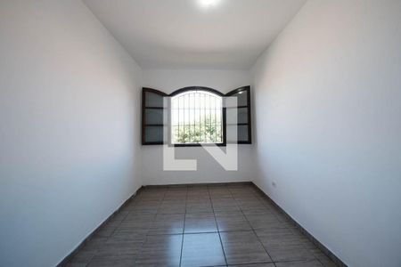 Quarto 2 de casa para alugar com 4 quartos, 230m² em Vila Nhocune, São Paulo