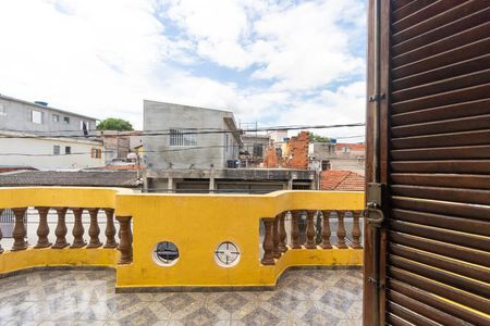 Casa à venda com 230m², 4 quartos e 2 vagas Casa à venda com 230m², 4 quartos e 2 vagasVista da Suíte 1