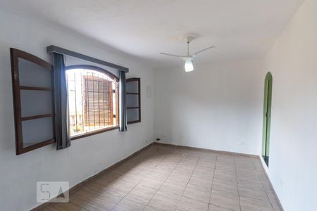 Casa à venda com 230m², 4 quartos e 2 vagas Casa à venda com 230m², 4 quartos e 2 vagasSuíte 1