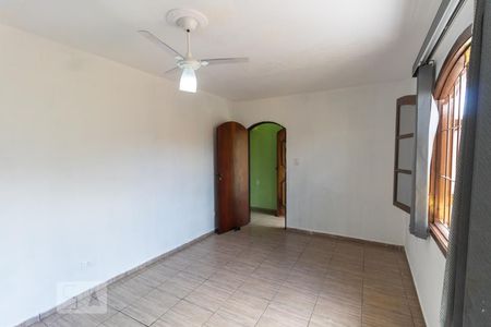 Casa à venda com 230m², 4 quartos e 2 vagas Casa à venda com 230m², 4 quartos e 2 vagasSuíte 1