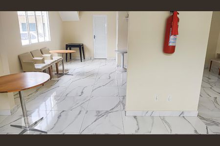 Casa à venda com 55m², 2 quartos e 1 vagaÁrea comum - Salão de festas