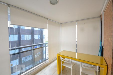 Varanda de apartamento à venda com 1 quarto, 43m² em Vila Mariana, São Paulo
