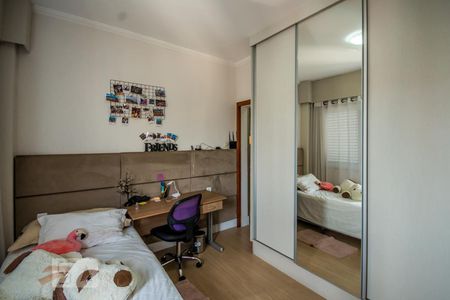 Suíte de apartamento à venda com 2 quartos, 75m² em Centro, Campinas