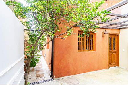 Casa à venda com 166m², 2 quartos e 2 vagasÁrea de Serviço