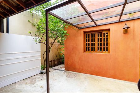 Casa à venda com 166m², 2 quartos e 2 vagasÁrea de Serviço