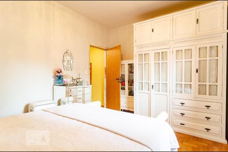 Casa à venda com 166m², 2 quartos e 2 vagasQuarto 1