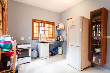 Casa à venda com 166m², 2 quartos e 2 vagasCozinha