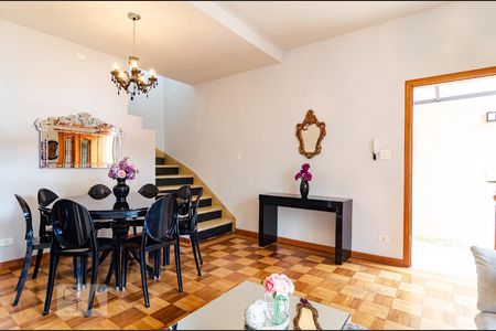 Sala de casa à venda com 2 quartos, 166m² em Planalto Paulista, São Paulo