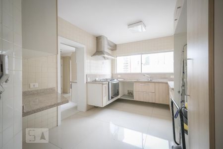 Apartamento para alugar com 440m², 2 quartos e 2 vagas Apartamento para alugar com 440m², 2 quartos e 2 vagasCozinha