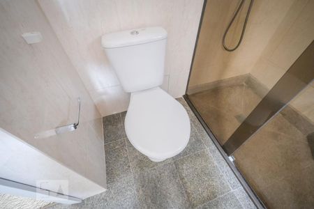 Apartamento para alugar com 440m², 2 quartos e 2 vagas Apartamento para alugar com 440m², 2 quartos e 2 vagasDetalhe do banheiro